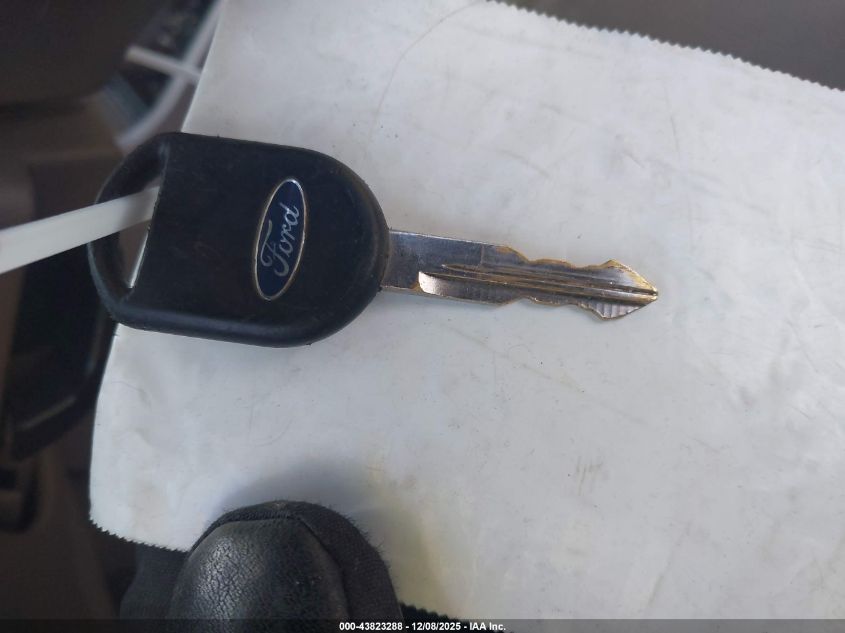 2002 Ford Explorer Eddie Bauer VIN: 1FMZU74E82ZC03304 Lot: 43823288