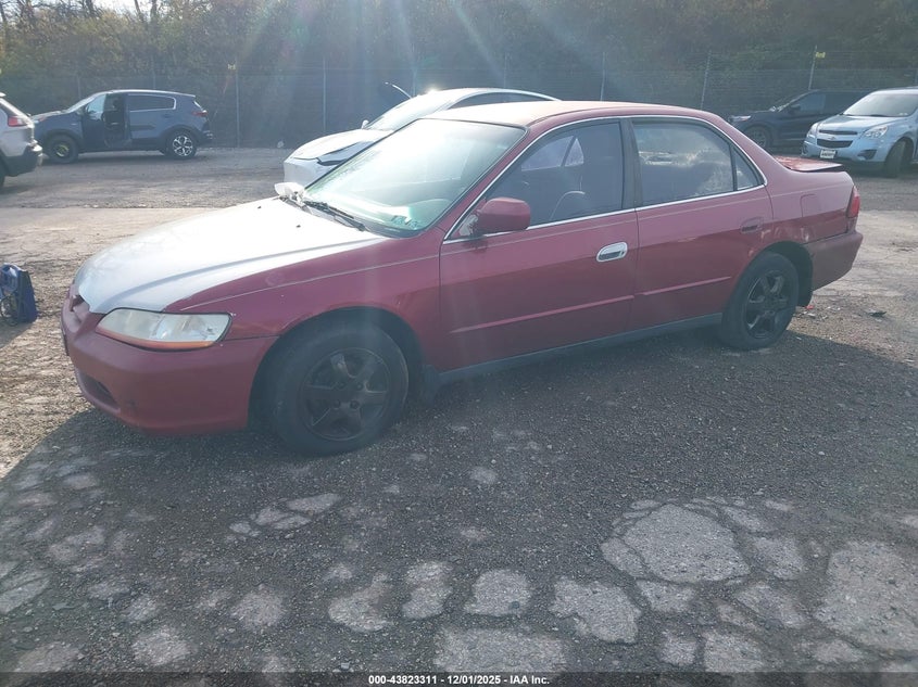 JHMCG5673YC024862 2000 HONDA ACCORD photo no. 2