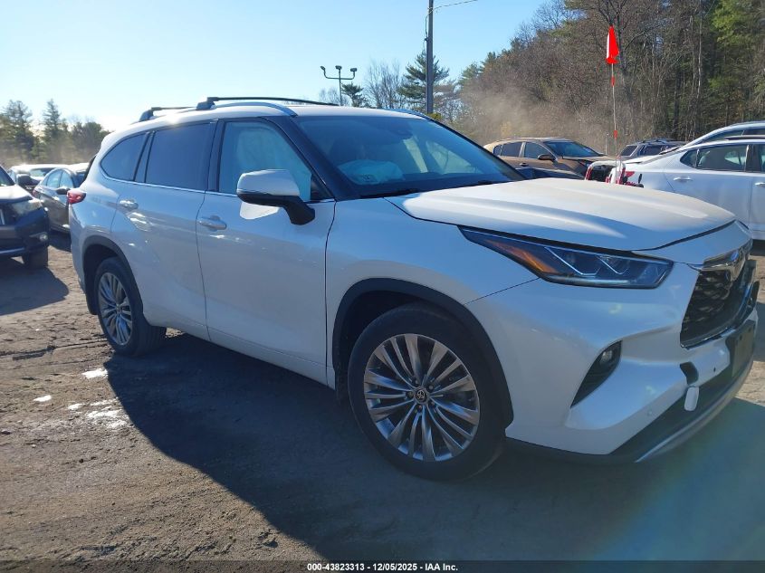 TOYOTA HIGHLANDER PLATINUM