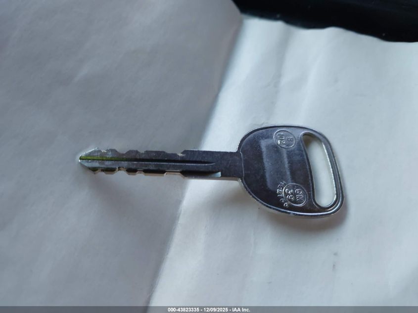 2003 Chevrolet Avalanche 1500 VIN: 3GNEC13T13G309461 Lot: 43823335