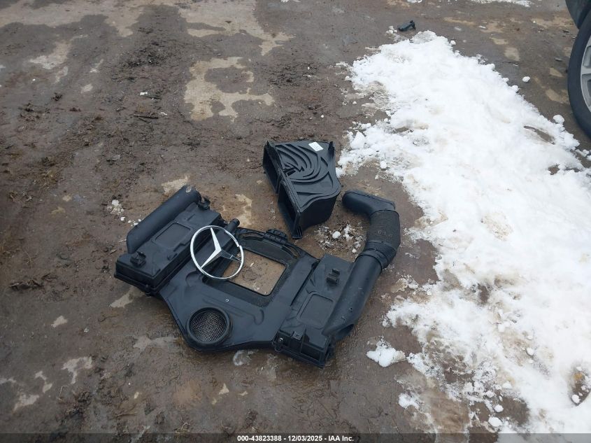 2009 Mercedes-Benz C 300 Luxury 4Matic/Sport 4Matic VIN: WDDGF81XX9F267668 Lot: 43823388