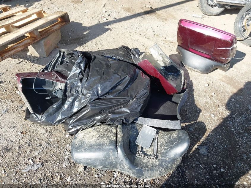 2014 Harley-Davidson Flhxs Street Glide Special VIN: 1HD1KRM19EB607949 Lot: 43823402