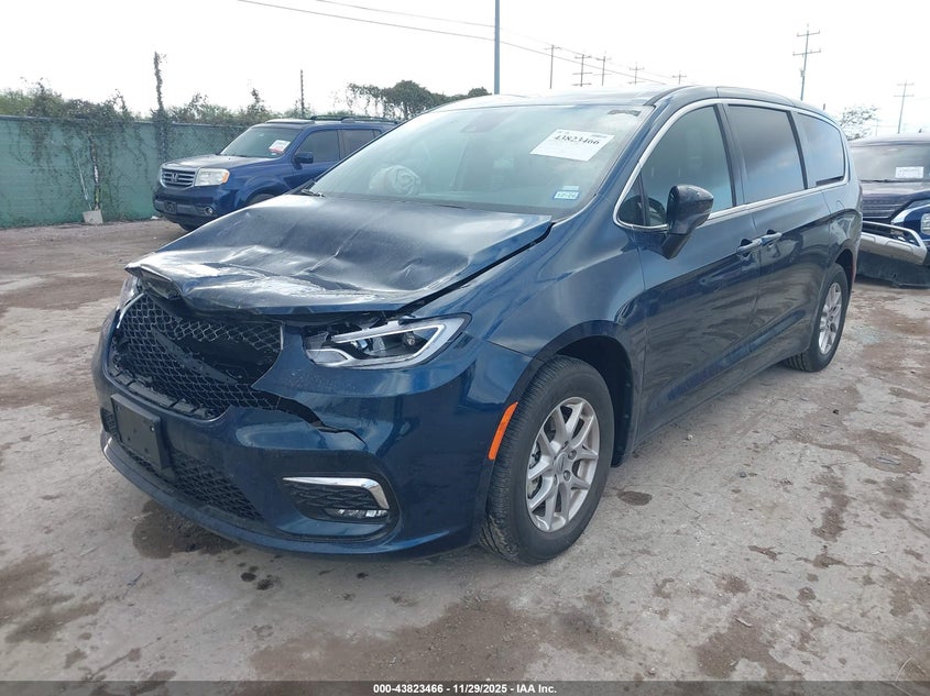 2C4RC1BG9SR538879 2025 CHRYSLER PACIFICA photo no. 2
