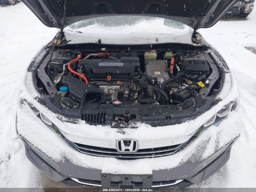 2017 Honda Accord Hybrid VIN: JHMCR6F3XHC010387 Lot: 43823473