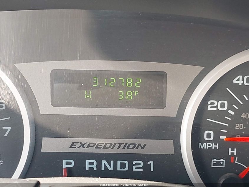 2005 Ford Expedition Xlt VIN: 1FMPU15565LB03647 Lot: 43823493