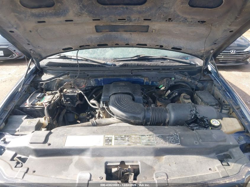 2003 Ford F-150 Xl/Xlt VIN: 2FTRF08W33CA70748 Lot: 43823503