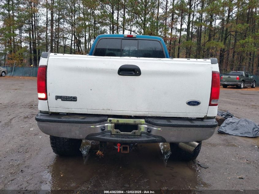 2000 Ford F-250 Lariat/Xl/Xlt VIN: 1FTNX21F5YEA25104 Lot: 43823504