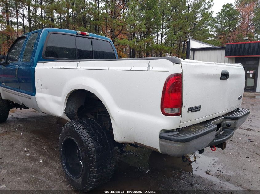2000 Ford F-250 Lariat/Xl/Xlt VIN: 1FTNX21F5YEA25104 Lot: 43823504