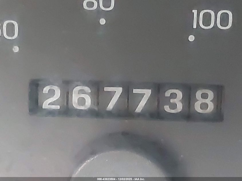 2000 Ford F-250 Lariat/Xl/Xlt VIN: 1FTNX21F5YEA25104 Lot: 43823504