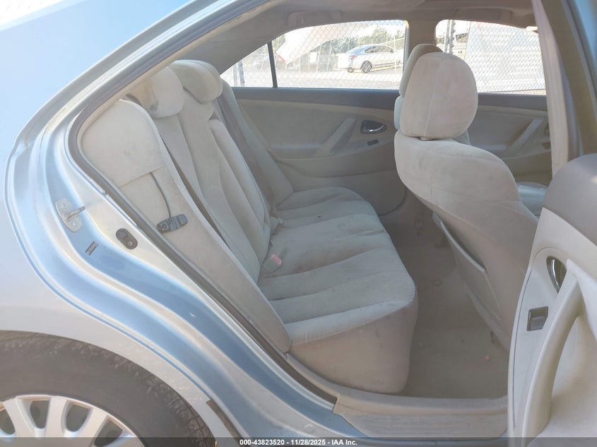 2009 Toyota Camry Le VIN: 4T1BE46K59U802460 Lot: 43823520