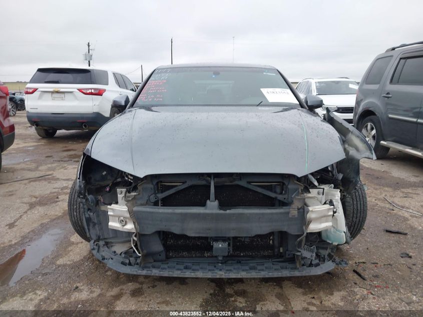 2017 Audi A3 2.0T Premium VIN: 00WAUAUGFF4H10423 Lot: 43823552