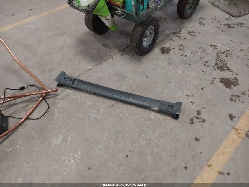 2005 Nissan Xterra Off Road VIN: 5N1AN08W55C646327 Lot: 43823556