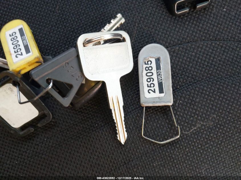 2016 Isuzu Npr VIN: JALB4T175G7W00748 Lot: 43823592