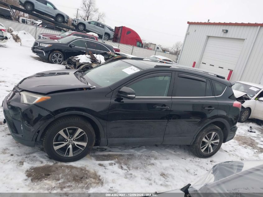 2017 Toyota Rav4 Xle VIN: 2T3RFREVXHW587958 Lot: 43823641