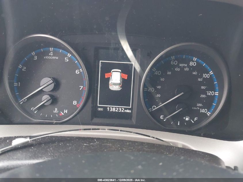 2017 Toyota Rav4 Xle VIN: 2T3RFREVXHW587958 Lot: 43823641