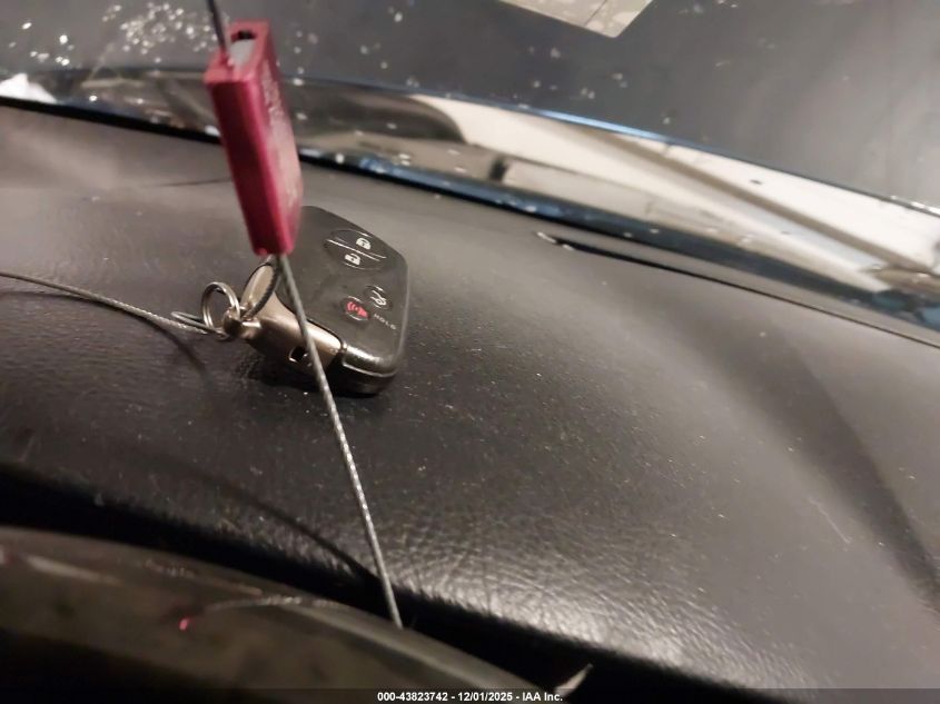 2009 Lexus Ls 460 VIN: JTHCL46F395000810 Lot: 43823742