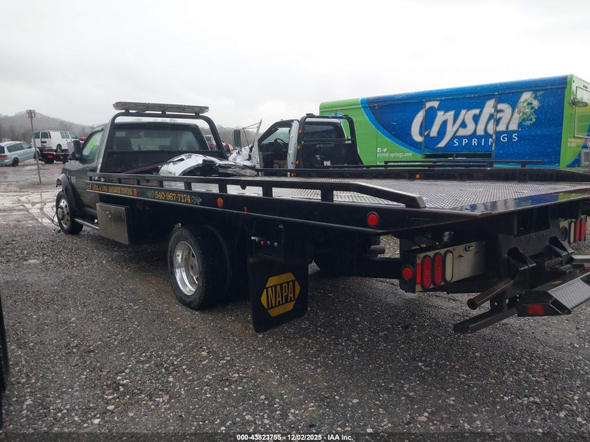 3C7WRNDLXFG519467 2015 RAM 5500 photo no. 3