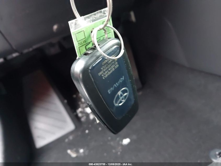 2025 Toyota Rav4 Hybrid Xle VIN: JTMRWRFVXSJ074102 Lot: 43823759