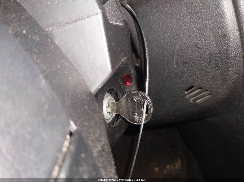 2004 Mazda Mazda3 I VIN: JM1BK12F341194484 Lot: 43823766