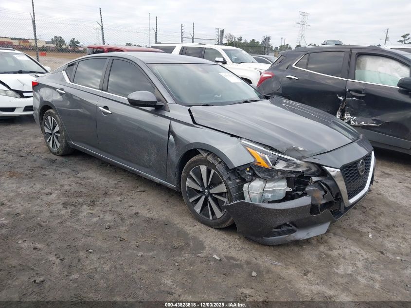 NISSAN ALTIMA SV FWD