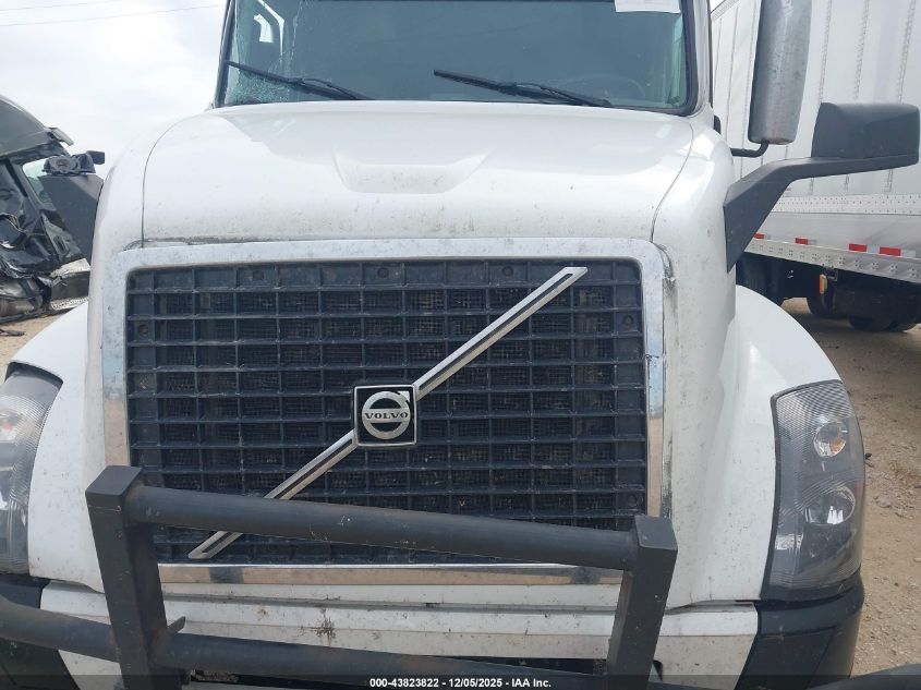 2016 Volvo Vn VIN: 4V4NC9EH3GN945509 Lot: 43823822