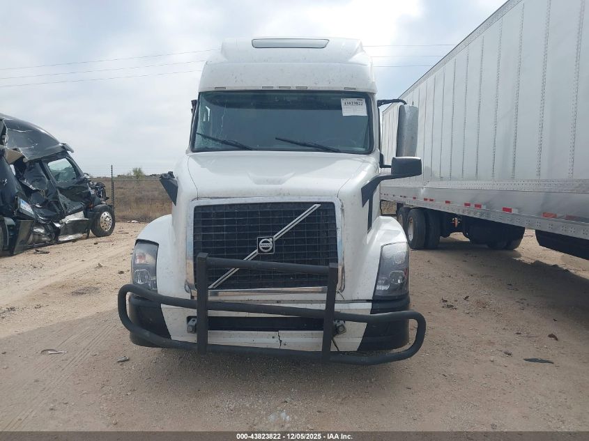 2016 Volvo Vn VIN: 4V4NC9EH3GN945509 Lot: 43823822