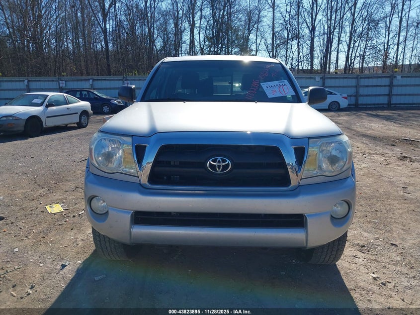 2005 Toyota Tacoma Base V6 VIN: 5TEUU42N25Z141956 Lot: 43823895