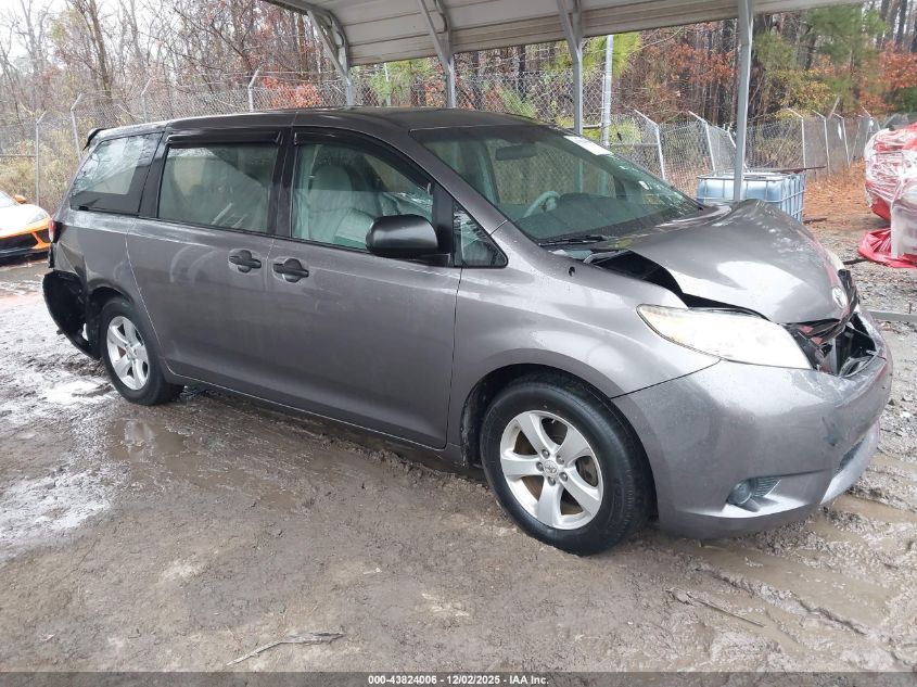 TOYOTA SIENNA BASE V6
