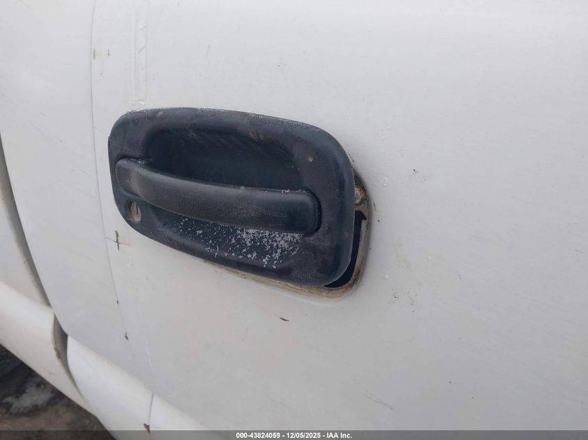 2007 Chevrolet Silverado 1500 Classic Work Truck VIN: 3GCEK14ZX7G238538 Lot: 43824059