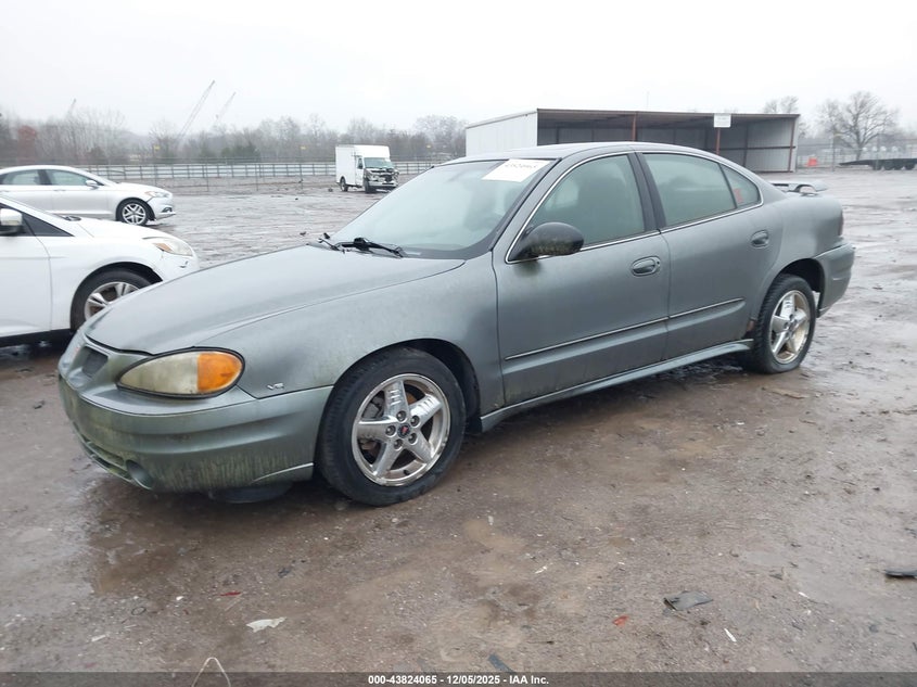 1G2NF52E24M654768 2004 PONTIAC GRAND AM photo no. 2