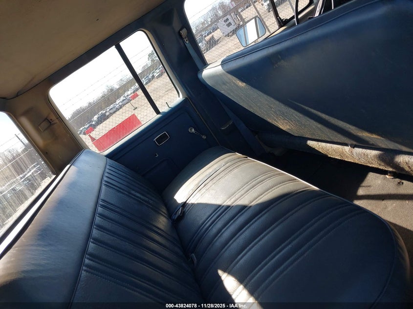 1986 Ford F350 VIN: 2FTJW35H4GCB32488 Lot: 43824078