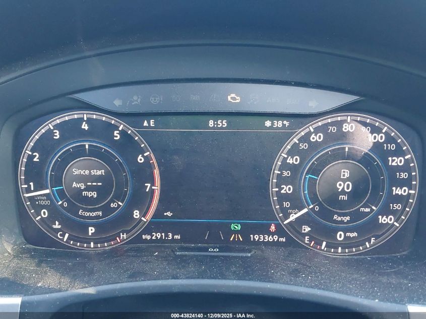 2018 Volkswagen Atlas 3.6L V6 Sel Premium VIN: 1V2NR2CA7JC502367 Lot: 43824140