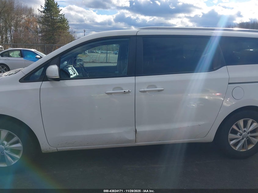 2018 Kia Sedona Lx VIN: KNDMB5C18J6359981 Lot: 43824171