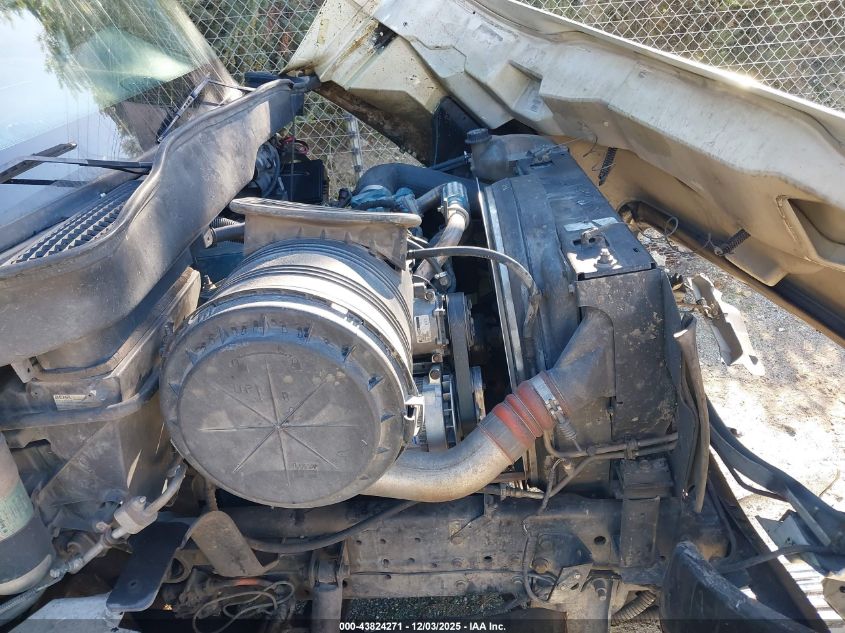 2005 International 4000 4300 VIN: 1HTMMAAL45H123770 Lot: 43824271