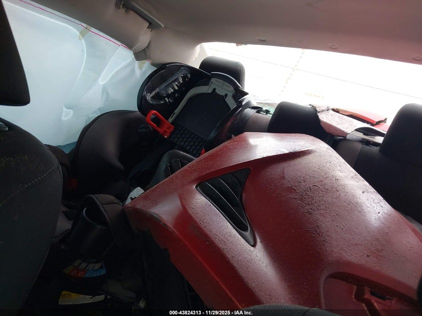 2019 Toyota Corolla Le VIN: 2T1BURHE1KC170152 Lot: 43824313