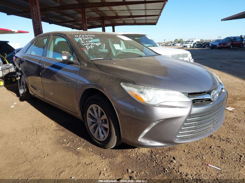TOYOTA CAMRY LE