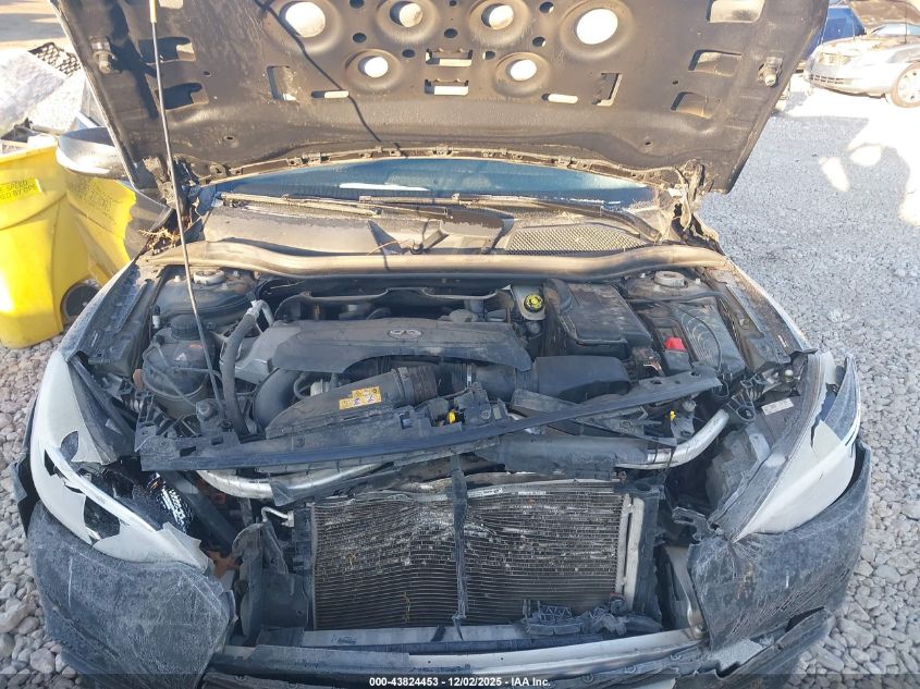 2018 Infiniti Qx30 Luxury VIN: SJKCH5CP3JA054087 Lot: 43824453