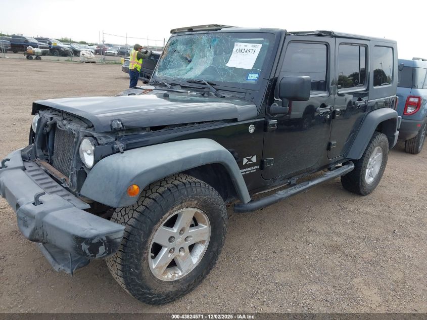 2008 Jeep Wrangler Unlimited X VIN: 1J4GA39198L646795 Lot: 43824571