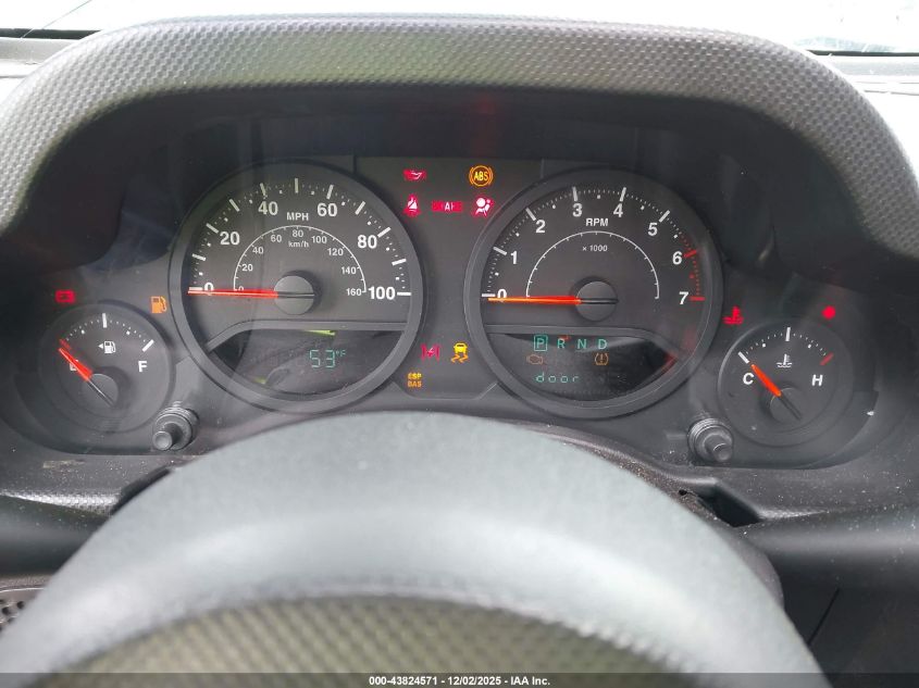 2008 Jeep Wrangler Unlimited X VIN: 1J4GA39198L646795 Lot: 43824571