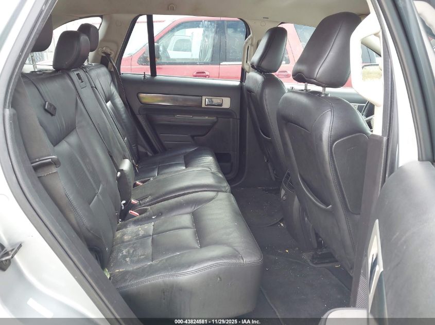 2007 Lincoln Mkx VIN: 2LMDU68C17BJ31793 Lot: 43824581