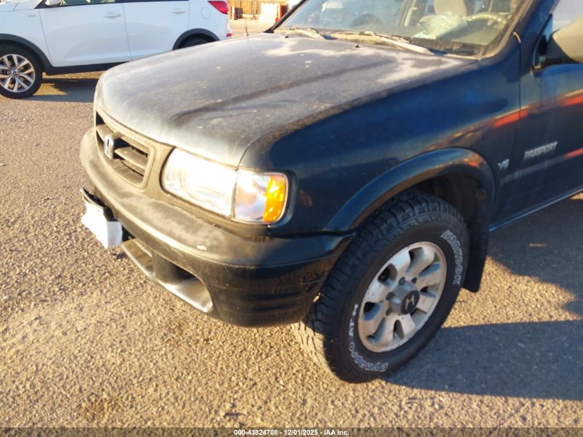 2000 Honda Passport Ex/Lx VIN: 4S6DM58W2Y4409863 Lot: 43824708