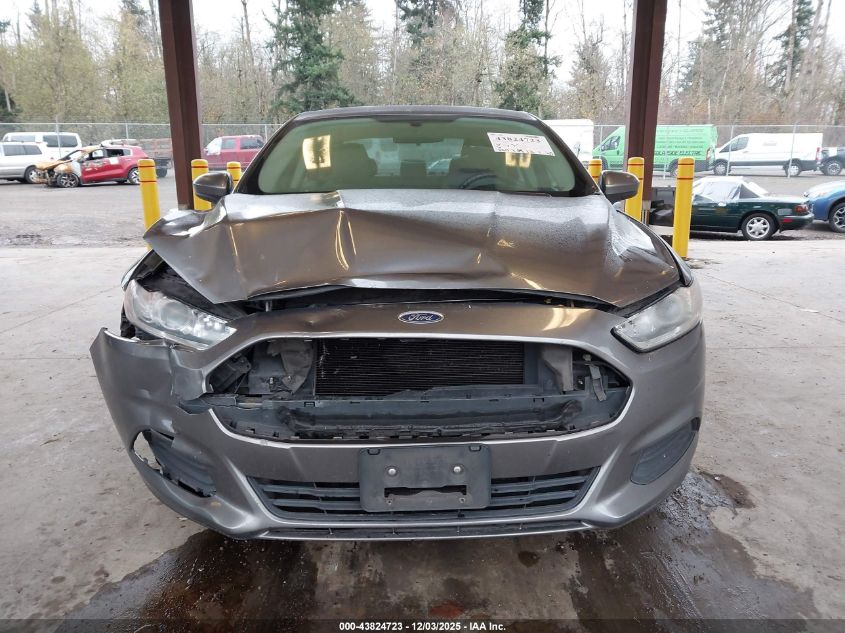 2014 Ford Fusion S VIN: 3FA6P0G71ER330557 Lot: 43824723