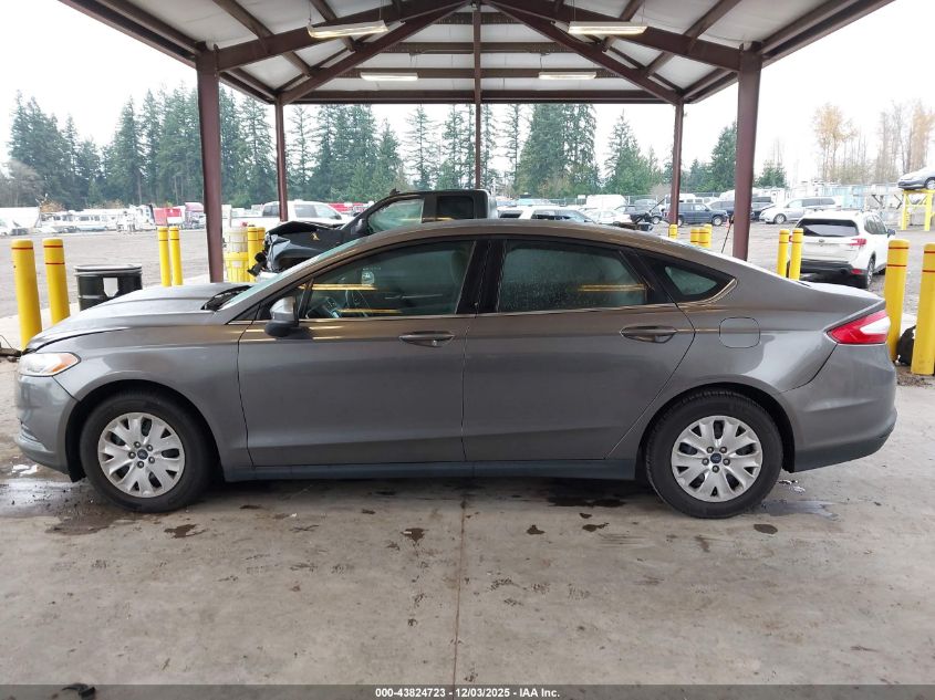 2014 Ford Fusion S VIN: 3FA6P0G71ER330557 Lot: 43824723