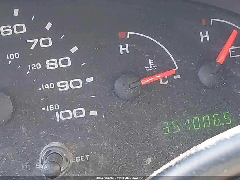 2008 Ford E-350 Super Duty Commercial/Recreational VIN: 1FTSE34L58DB10157 Lot: 43824760