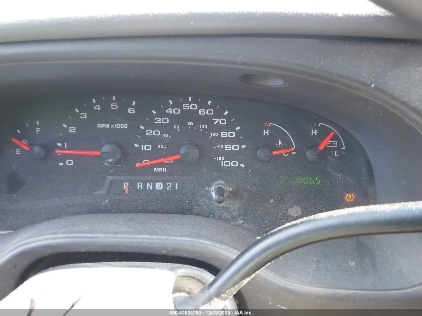 2008 Ford E-350 Super Duty Commercial/Recreational VIN: 1FTSE34L58DB10157 Lot: 43824760