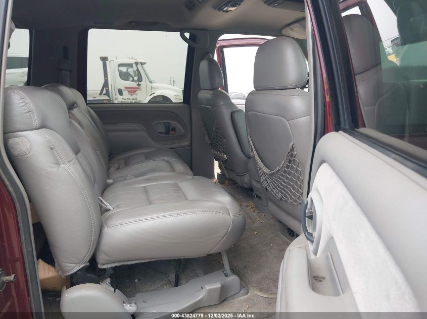 1999 Chevrolet Suburban 1500 Lt VIN: 3GNFK16R5XG241033 Lot: 43824779