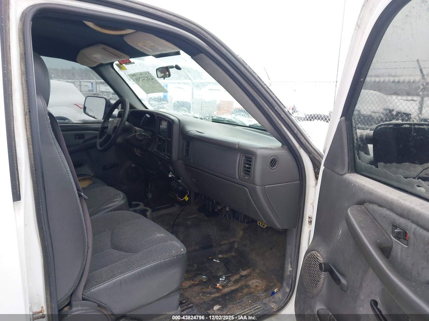 1GBHK24U06E266964 2006 CHEVROLET SILVERADO photo no. 5