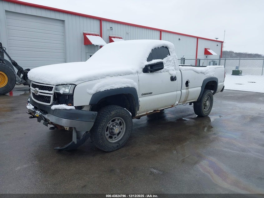1GBHK24U06E266964 2006 CHEVROLET SILVERADO photo no. 2