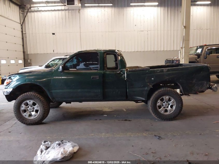 1999 Toyota Tacoma VIN: 4TAWN72N8XZ560427 Lot: 43824819