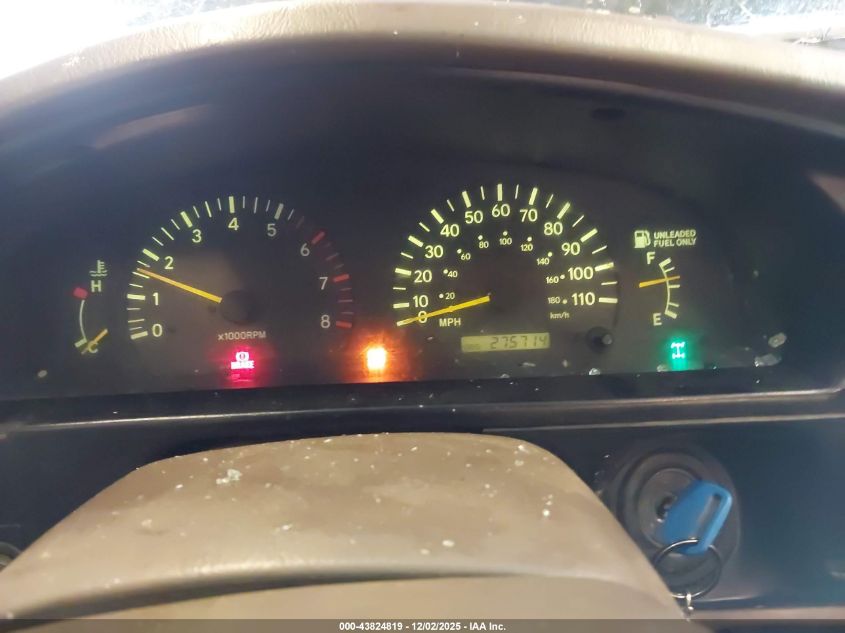 1999 Toyota Tacoma VIN: 4TAWN72N8XZ560427 Lot: 43824819